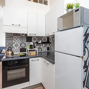  Apartamento Pada Italia