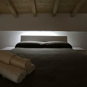  Apartamento I Loft Di Nonna Vincenza Italia